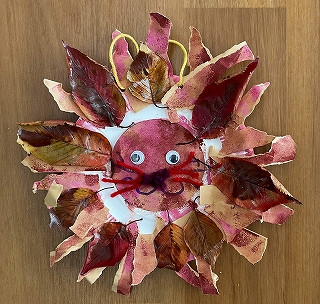 中学部２年　小椋百華　ライオンリース