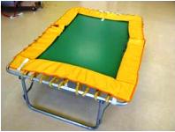 トランポリン（中型）